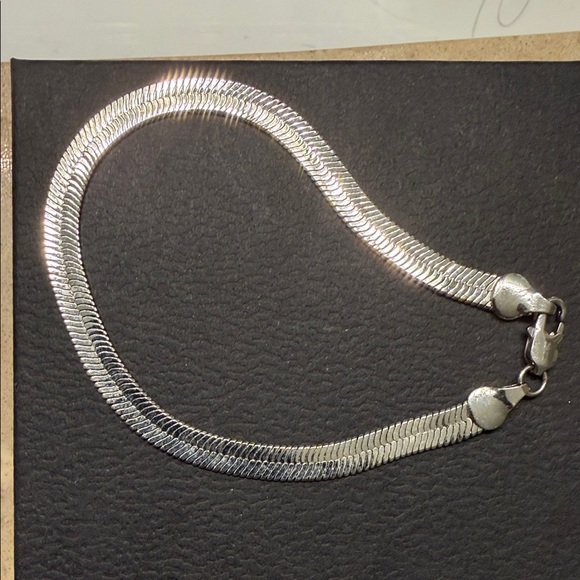 Sterling Forever Flat Link
Chain Bracelet - Picture 5 of 6